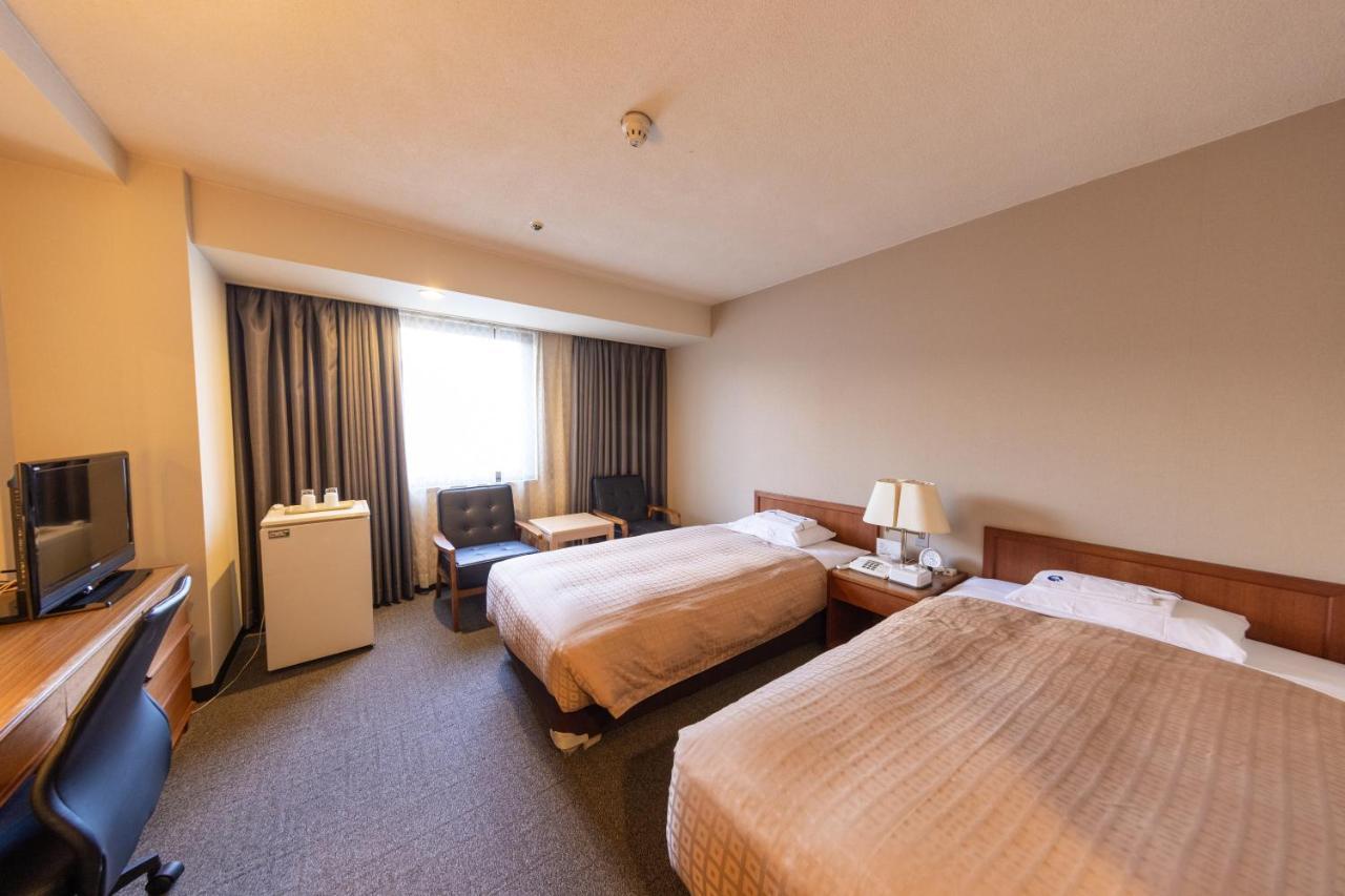 Nagaoka Grand Hotel Buitenkant foto