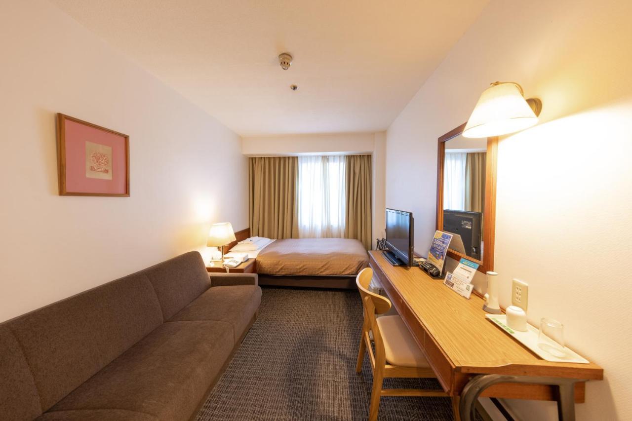 Nagaoka Grand Hotel Buitenkant foto